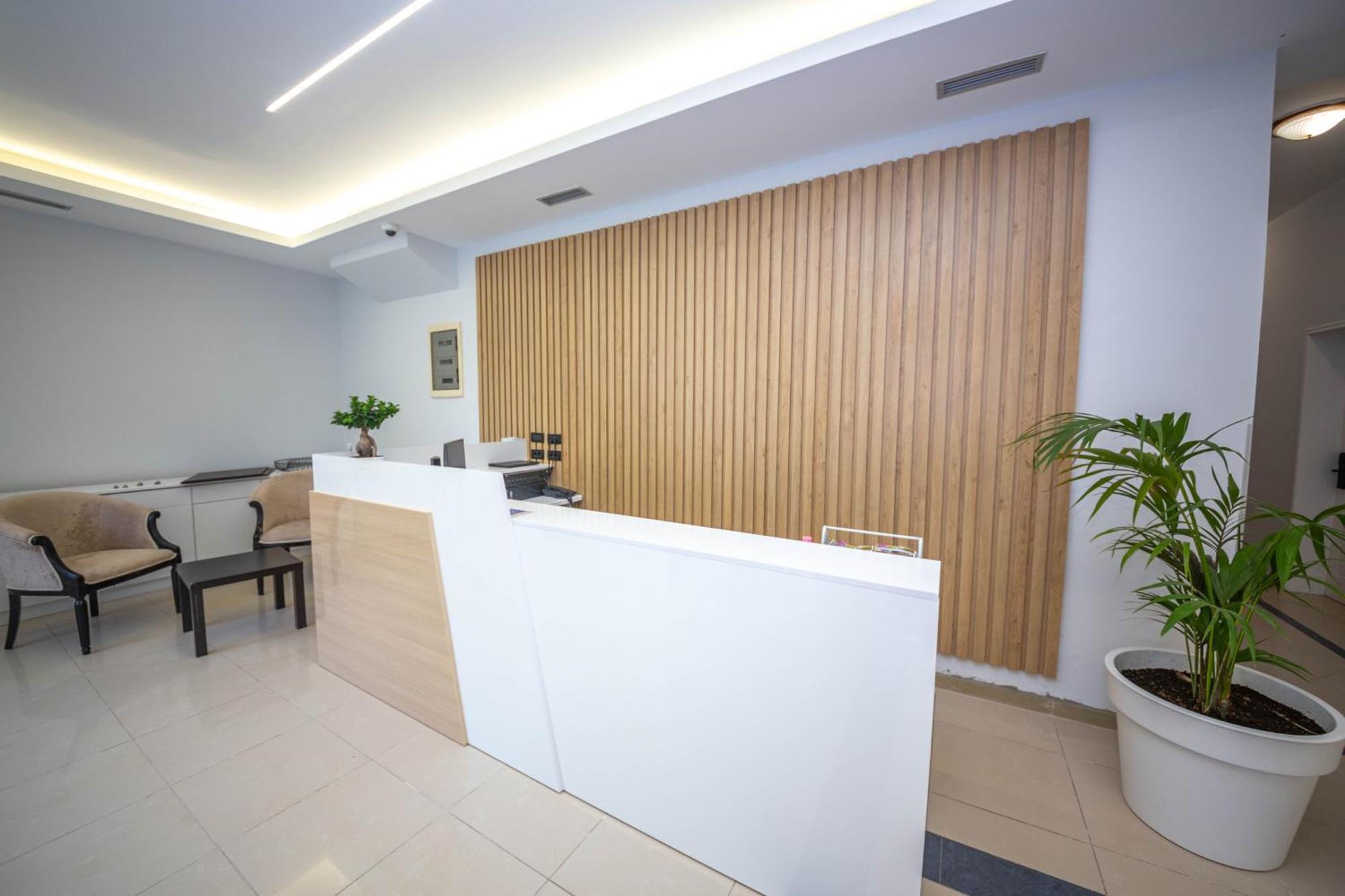 Hotel Sea Breeze Sarandë Eksteriør bilde